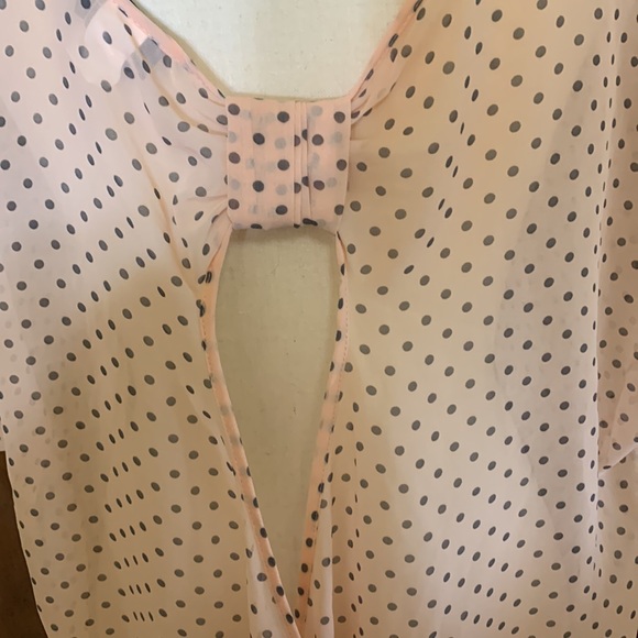 Women’s Torrid Sleeveless Top Size 0 - Picture 5 of 6